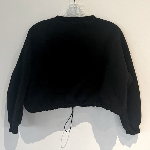 Cali Be Black Cropped Cinched Hem Long Sleeve Sweatshirt. Women’s xsmall - Picture 3 of 7